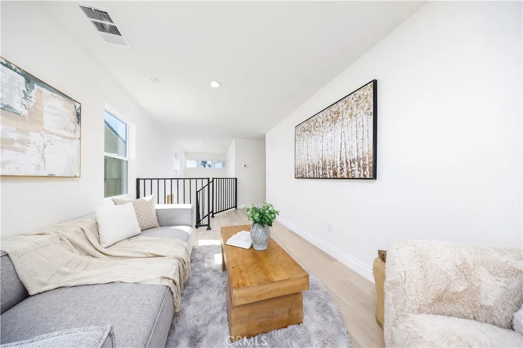 753 Lewis Street, Pomona, California 91768 home-pic-15